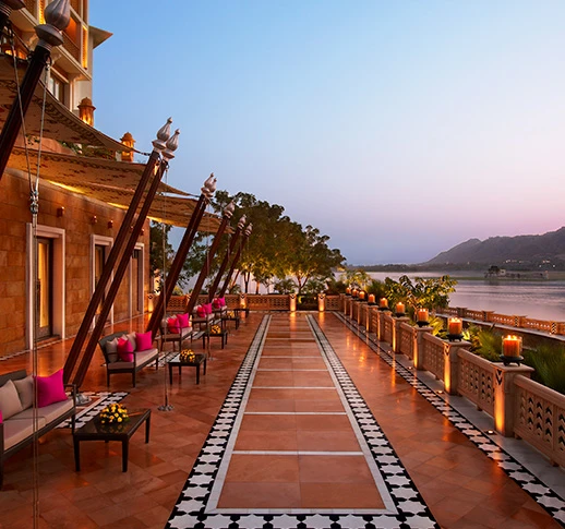 A royal tapestry of colours: