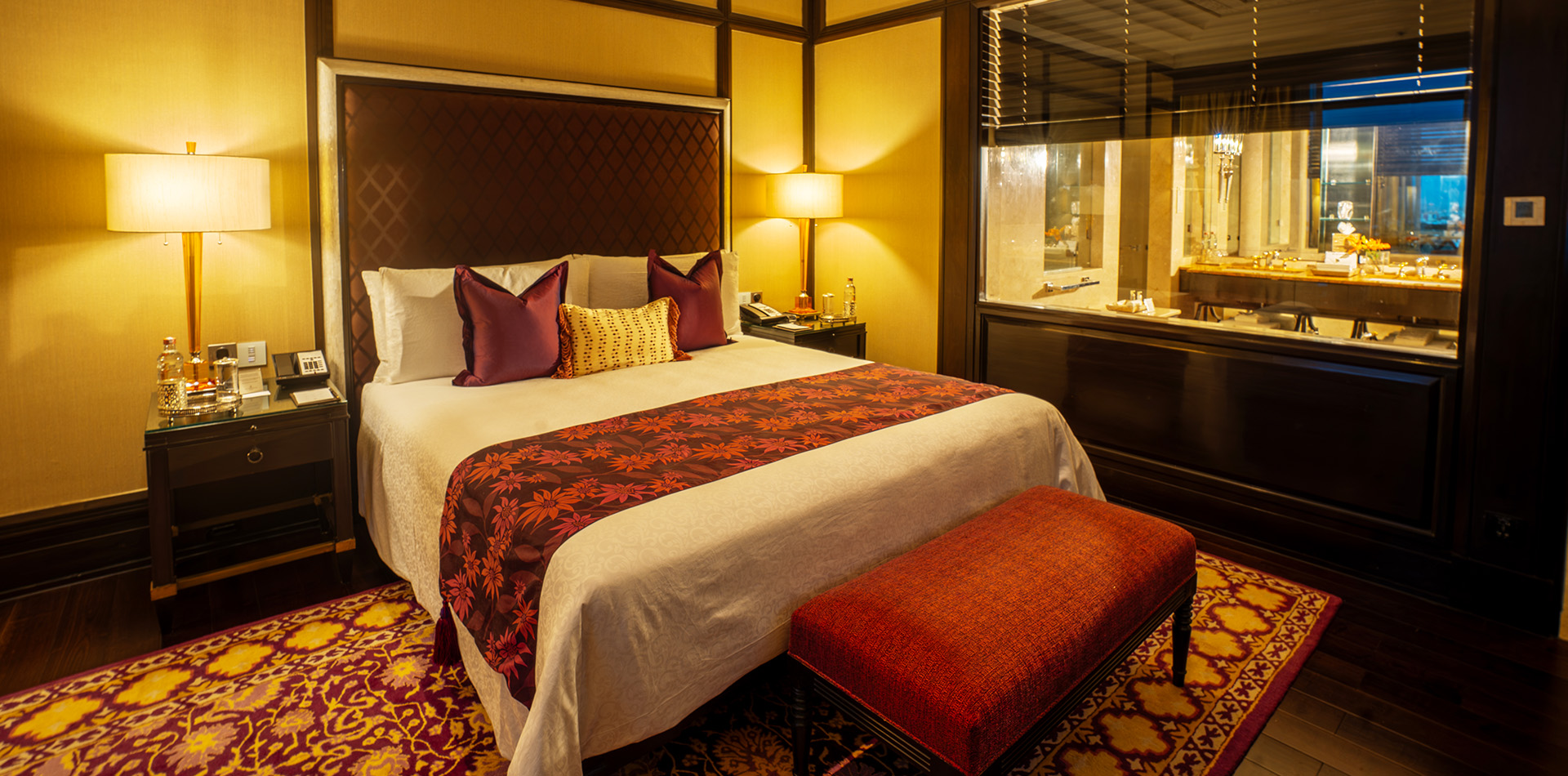 Royal Club Room